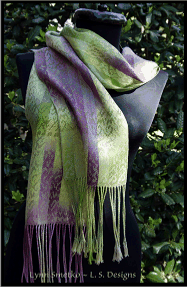 Quercy Frisee Scarf